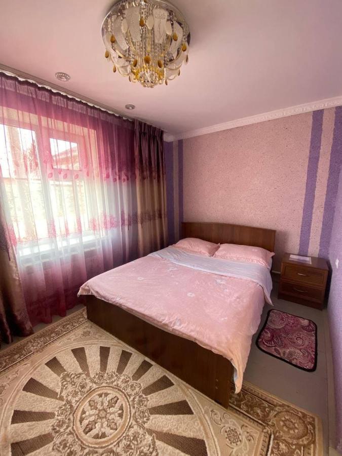 Naryn Guest House Exteriör bild