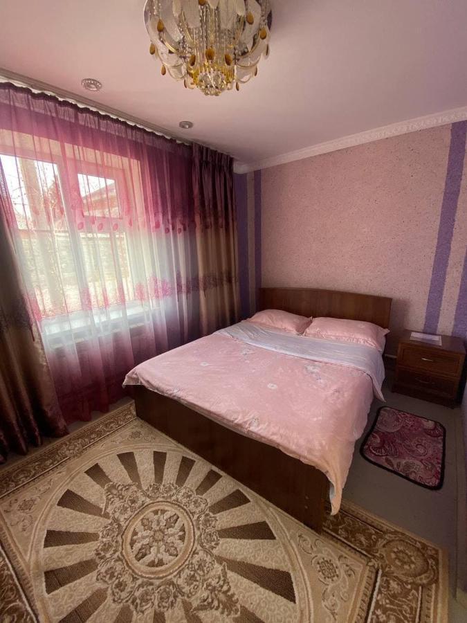 Naryn Guest House Exteriör bild