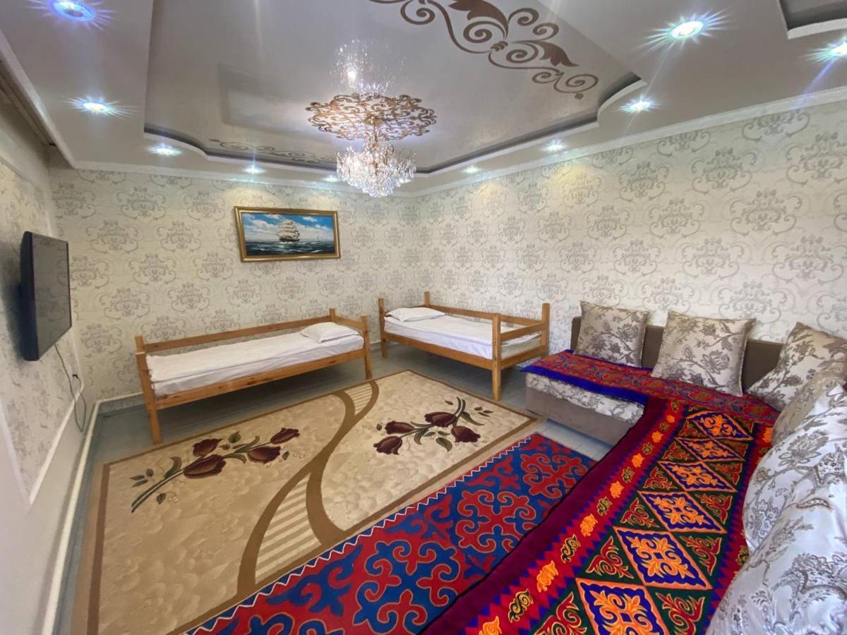 Naryn Guest House Exteriör bild